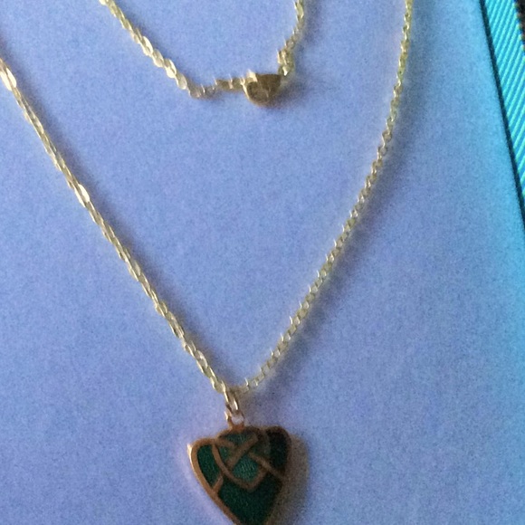 Celtic Green & Gold Necklace - Picture 1 of 1